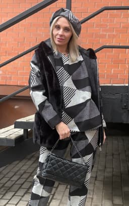 Longsleeve — Geometric Print, Black & White