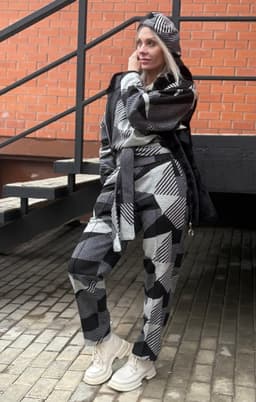 Creased Pants, Longsleeve & Sash Set — Black & White
