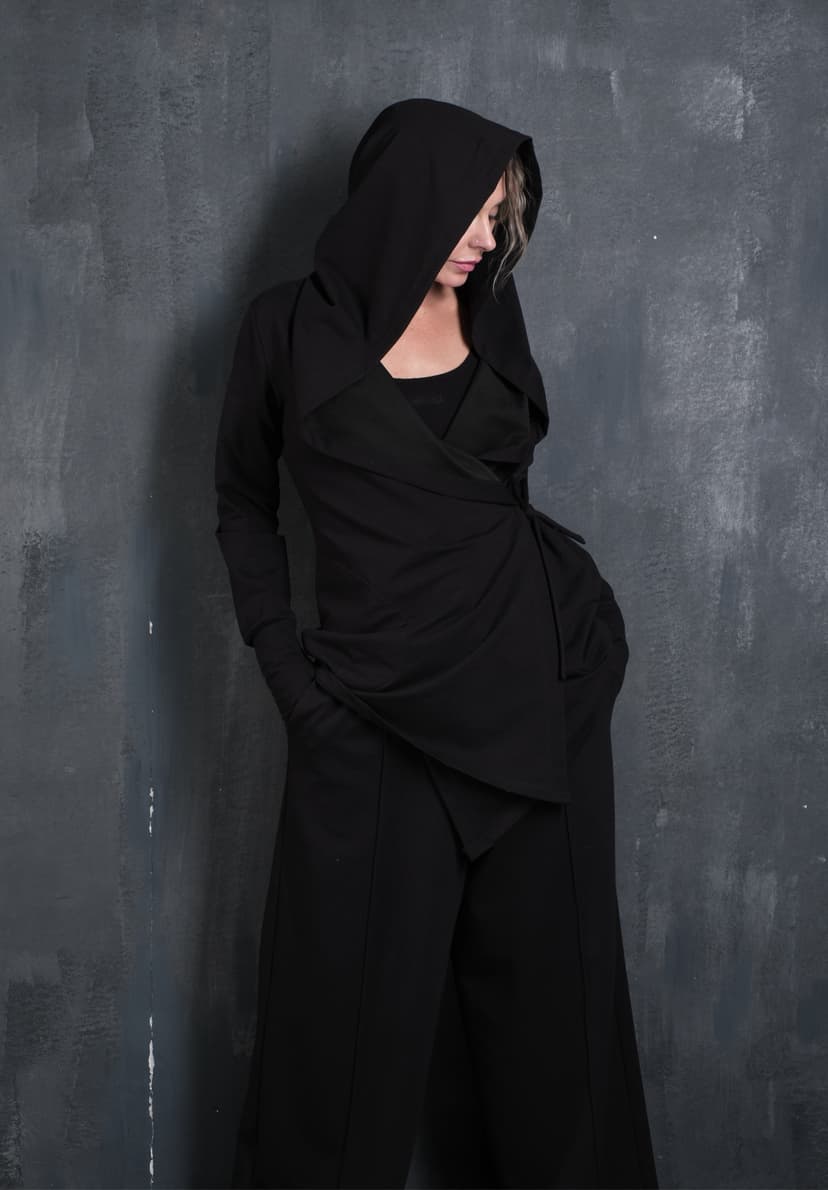 Assassin Robe — Black