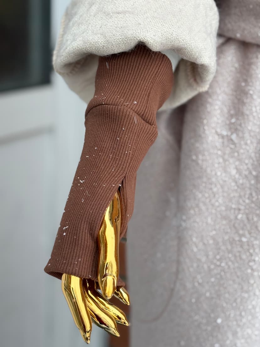 Reversible Ribbed Arm Warmers — Chocolate