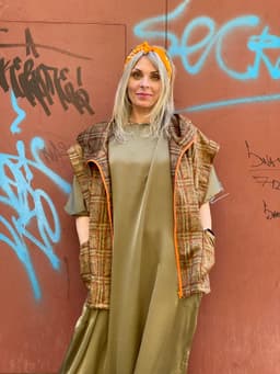 Plaid Vest — Hood & Pockets