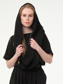 Crinkled Hood Scarf — Black