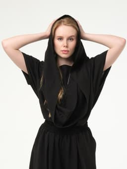 Crinkled Hood Scarf — Black