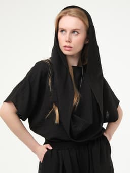 Crinkled Hood Scarf — Black