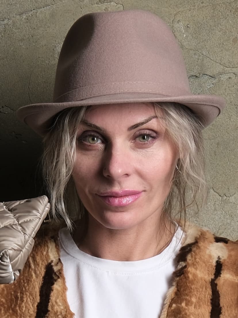 Hat — Felt, Cappuccino