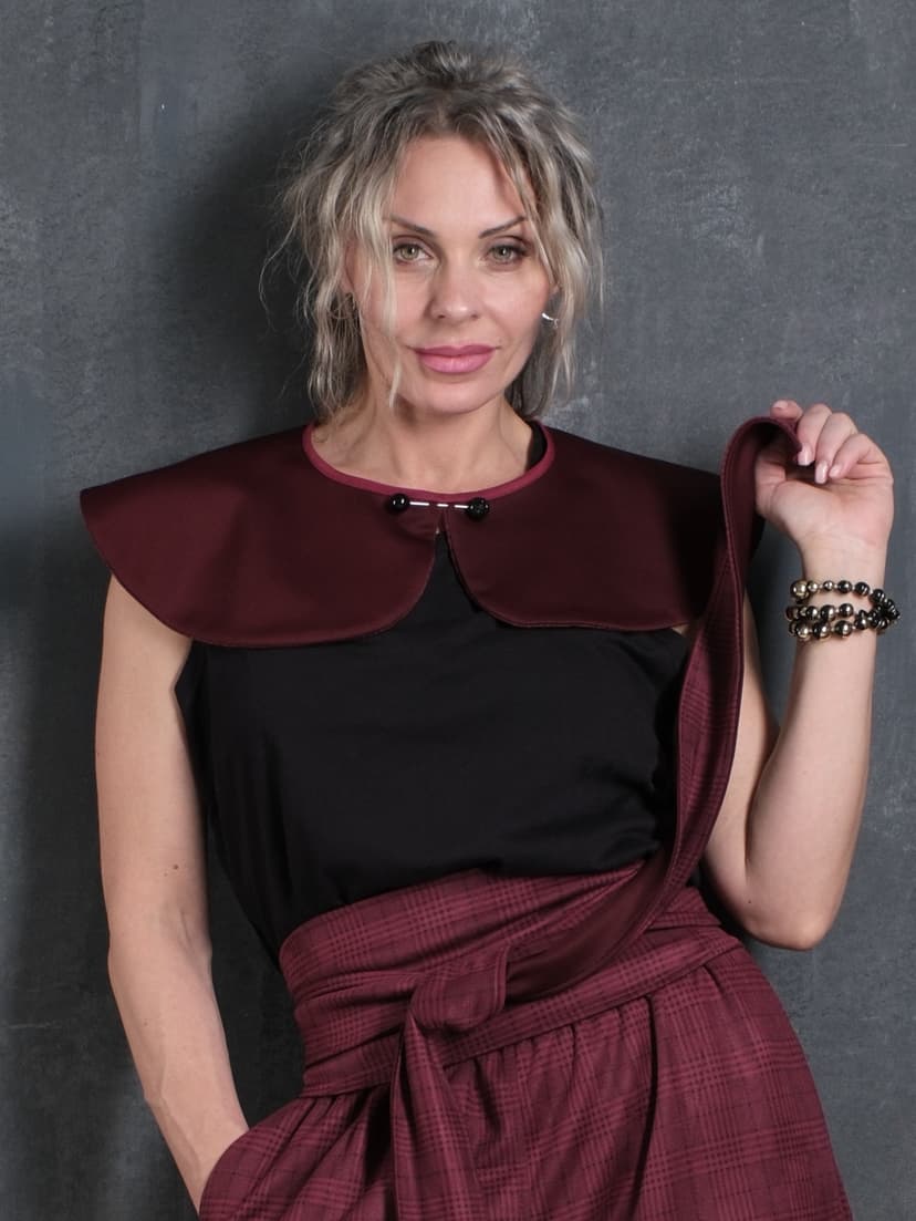 Peplum Waist Collar — Burgundy