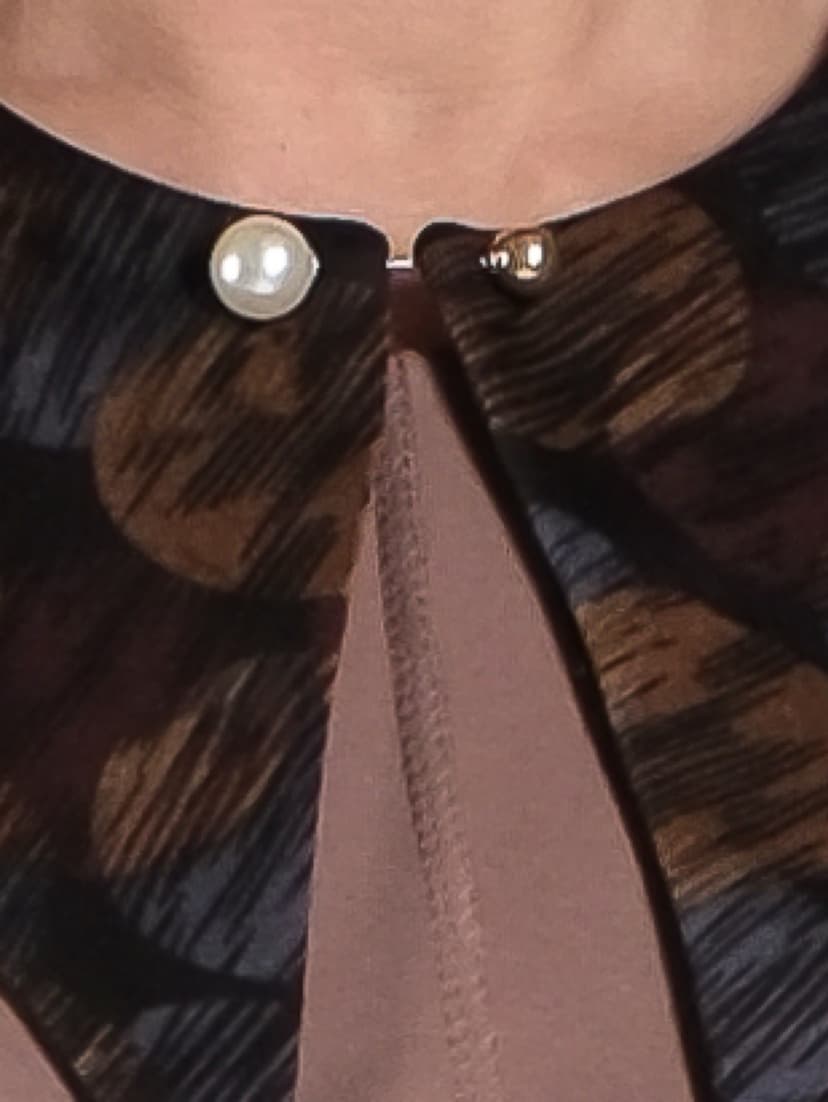 Pearl and Gold Piercing Brooch — 1 pc