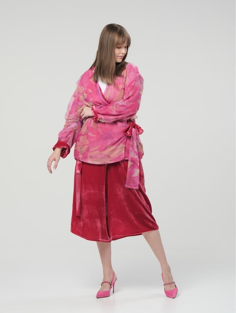 Sweatshirt — Velvet Silk & Organza