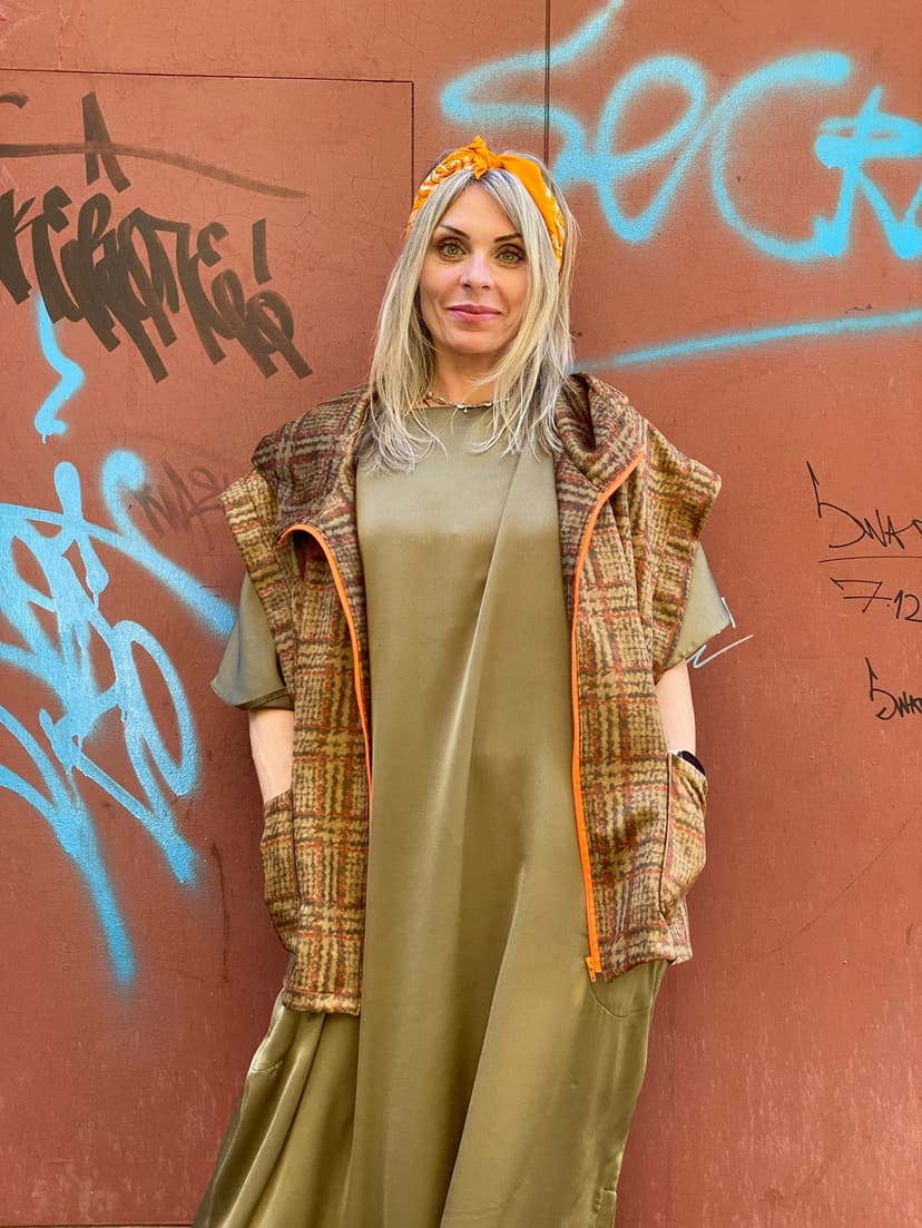 Plaid Vest — Hood & Pockets